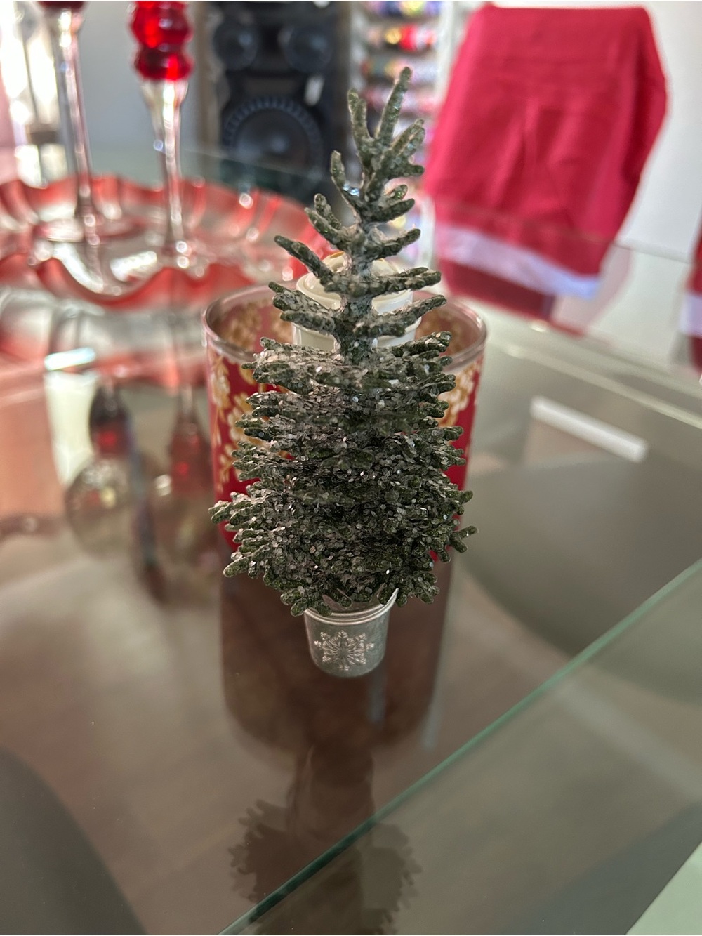 Bath & Body Works Green Snow-Dusted Mini Christmas Tree Wallflower Plug